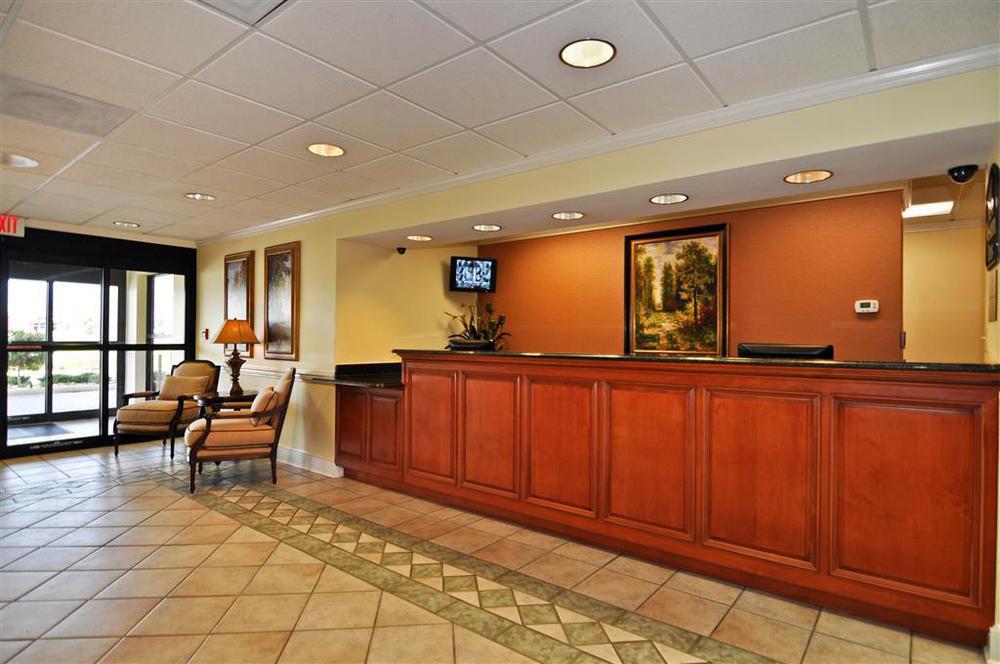 Best Western Plus Madison Hotel Interior foto